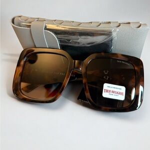 True Religion Oversized Tortoise Sunglasses – Rare & Sold Out